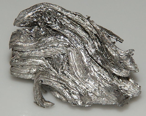 Metallo Ho Rare Earth Magnetic Material dell'olmio