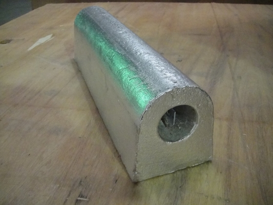 Densità 2,7 G/Cm3 Anodo sacrificale di alluminio Sistemi di protezione da corrosione duraturi ALZNIN