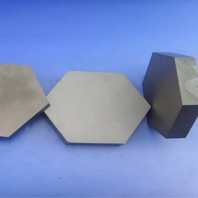Piastrelle in ceramica a prova di proiettile in colore nero, piastrelle di carburo di silicio.