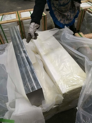 Billett di magnesio personalizzato per gli attrezzi per pozzi in petrolio / gas 8% di allungamento Altro nome Magnesio Rod