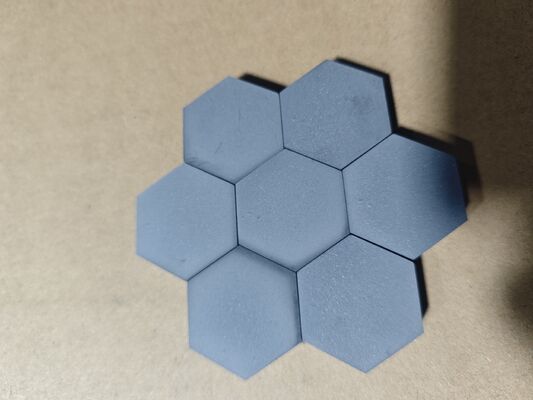Piastrelle balistiche al carburo di boro - NIJ Livello IV Ultraleggero Hexagonal 100x100mm Ceramic Strike Face