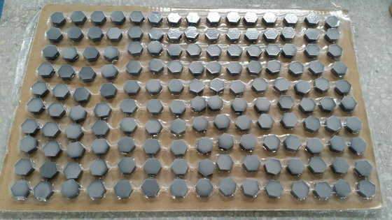 Piastrelle di ceramica balistiche delle mattonelle del boro ceramico balistico del piatto/carburo di silicio per forma rettangolare quadrata di Hexgonal