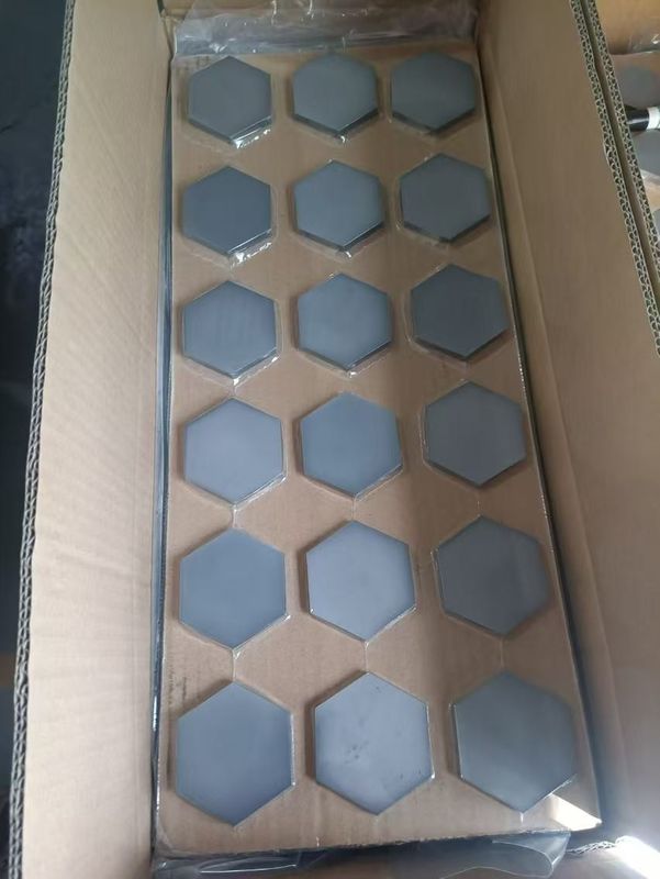 Placca di ceramica balistica quadrata resistente alle sostanze chimiche con giubbotto di carburo di silicio e di carburo di boro