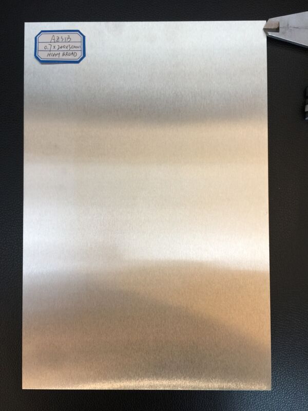 Piastra di lega di magnesio laminata a caldo AZ31B con superficie d'argento brillante senza olio e ricottura completa per la lavorazione CNC