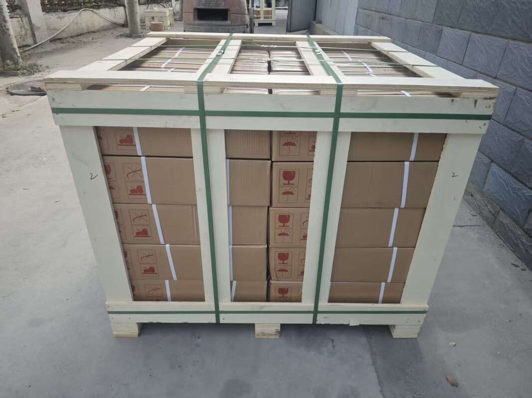 Piastre di ceramica SiC ultraleggere. Materiali di base di armatura balistica di alta durezza di livello IV.