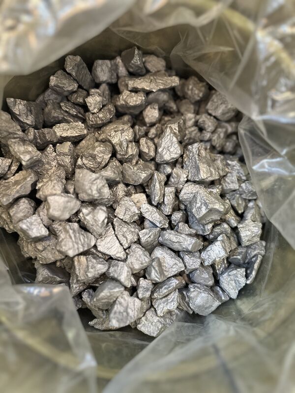 Granuli di lega madre di niobio-alluminio AlNb60, grado standard 10-50mm per leghe resistenti alla corrosione marina